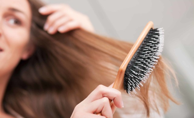Советы, как выбрать расческу для волос разного типа