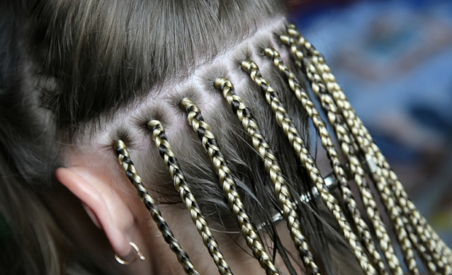 Плетение афрокосичек